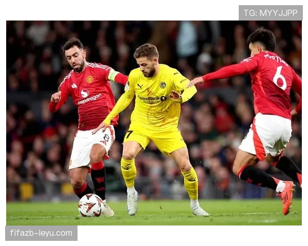 Vini表现出色闪耀欧冠淘汰赛 助力球队晋级希望大增 Vini表现出色闪耀欧冠淘汰赛 助力球队晋级希望大增